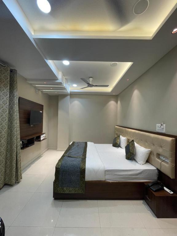 Vishwanath Inn Varanasi Exterior foto